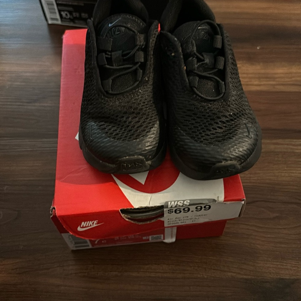 Nike baby